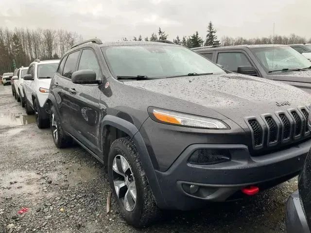 2018 JEEP Cherokee