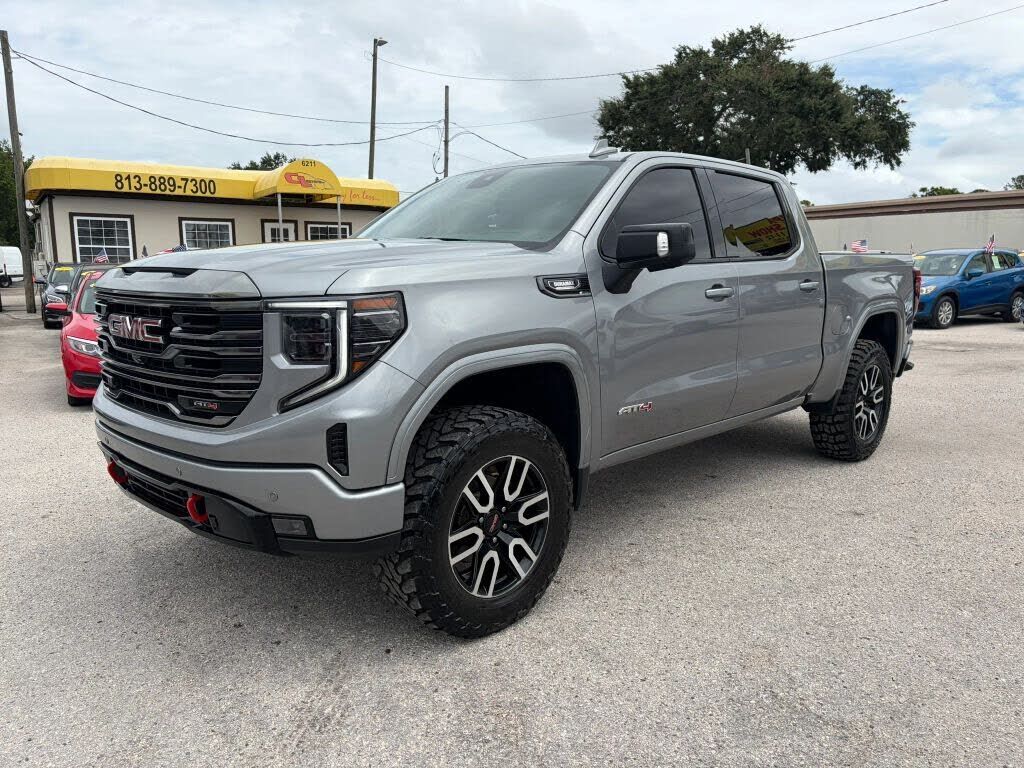 2023 GMC Sierra