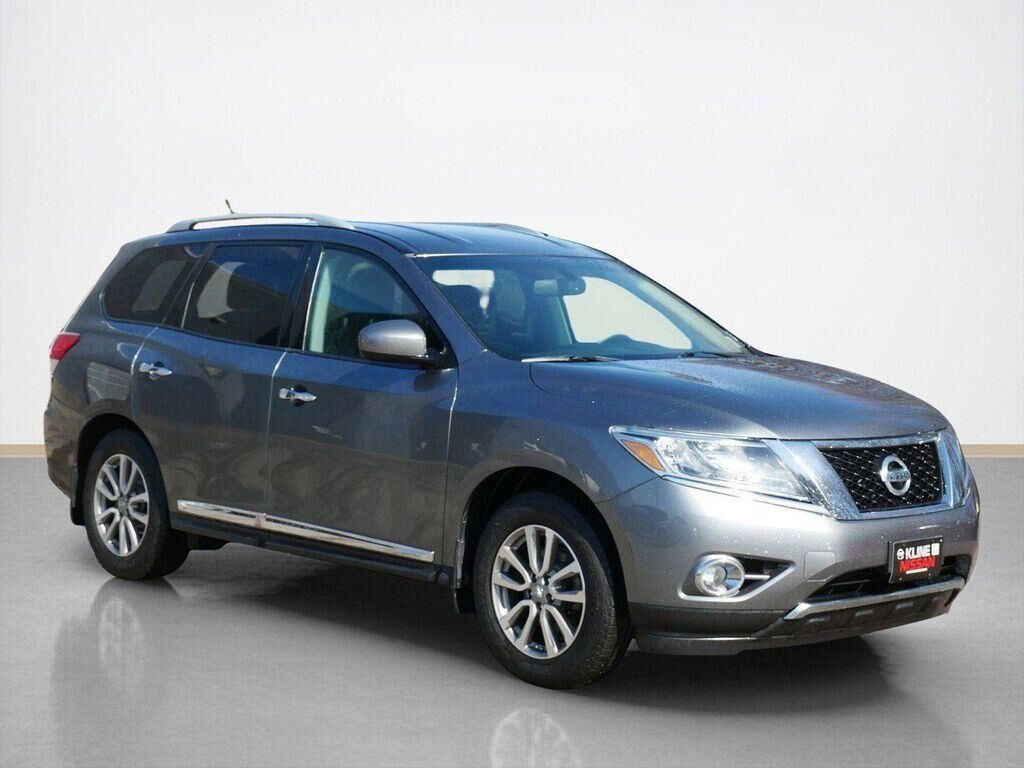 2015 NISSAN Pathfinder