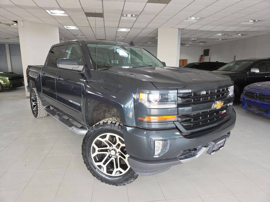 2017 CHEVROLET Silverado