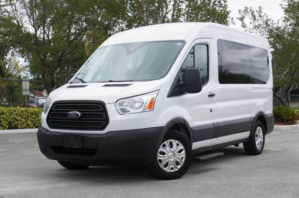 2017 FORD Transit