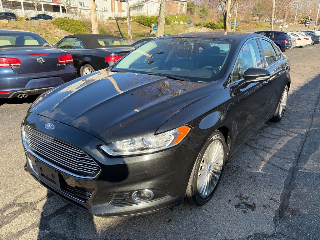 2013 FORD Fusion