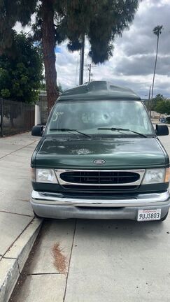 2001 FORD E-150