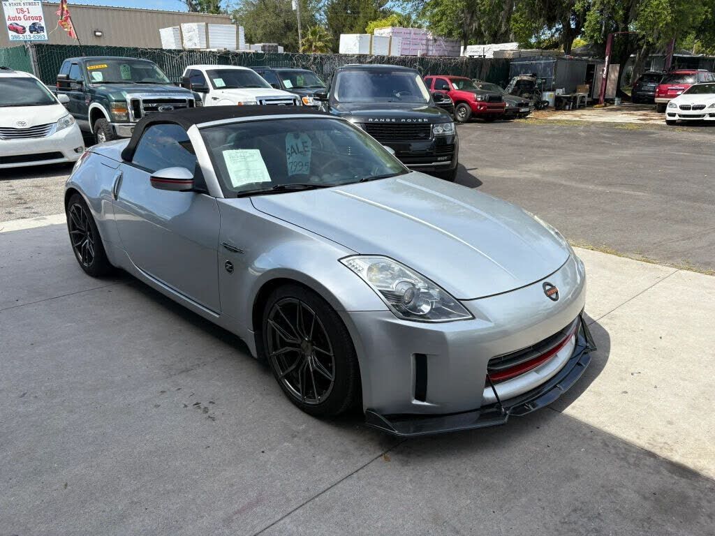 2006 NISSAN 350Z