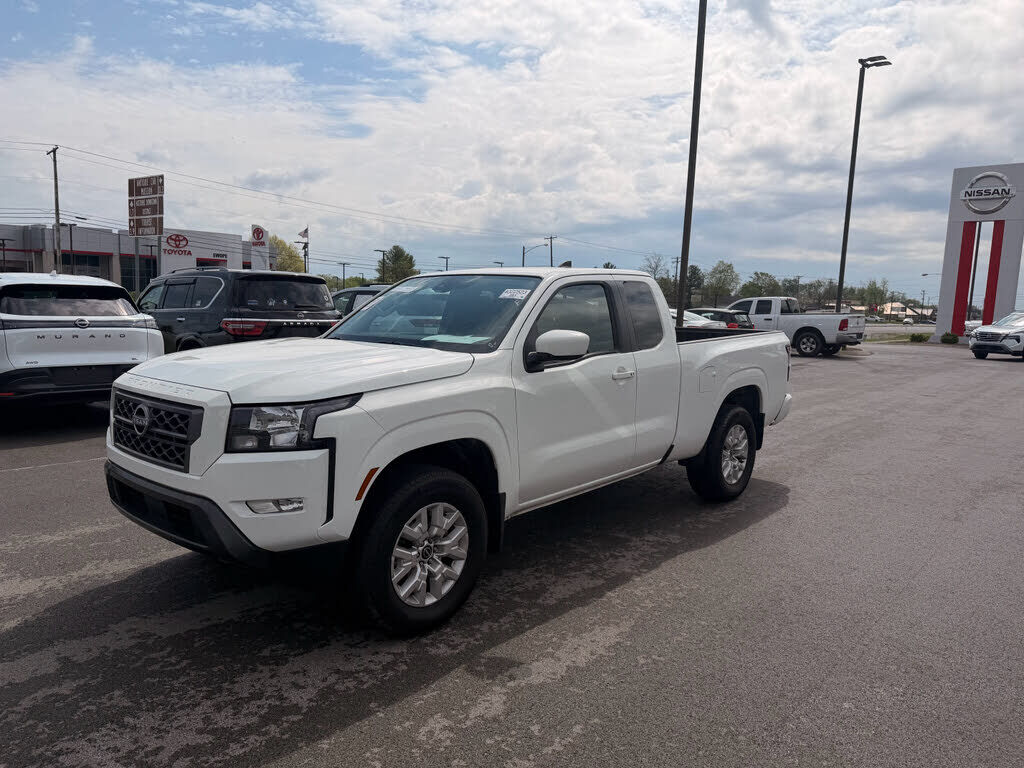 2024 NISSAN Frontier