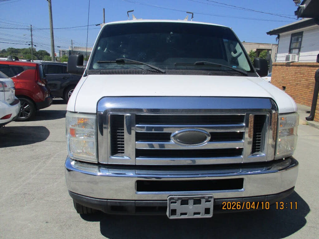 2014 FORD E-250
