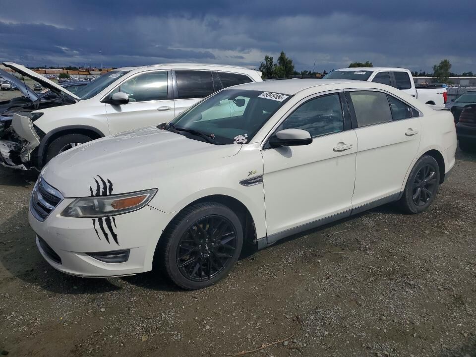 2011 FORD Taurus