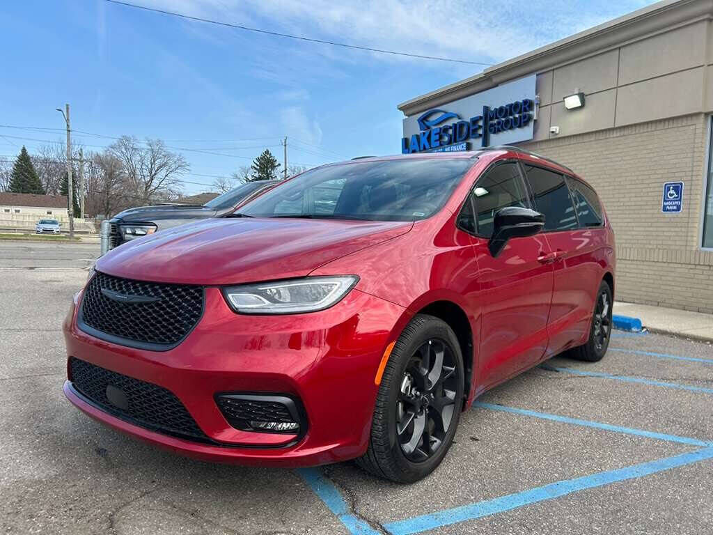 2025 CHRYSLER Pacifica