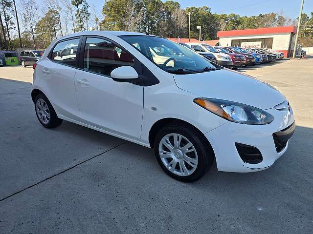 2014 MAZDA Mazda2