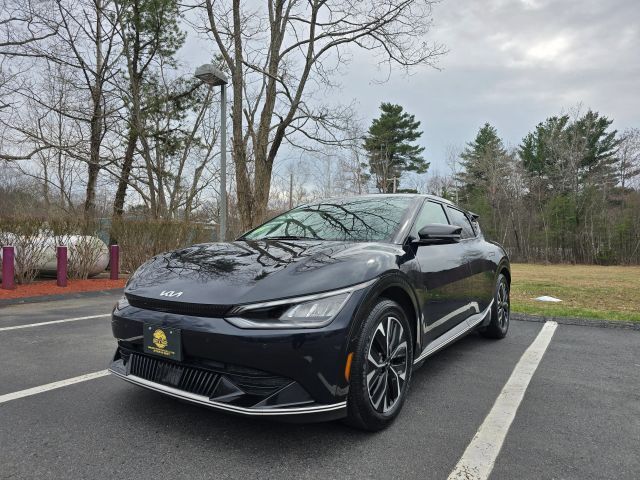 2023 KIA EV6
