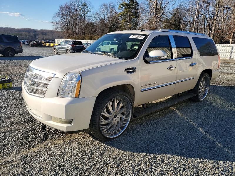 2012 CADILLAC Escalade