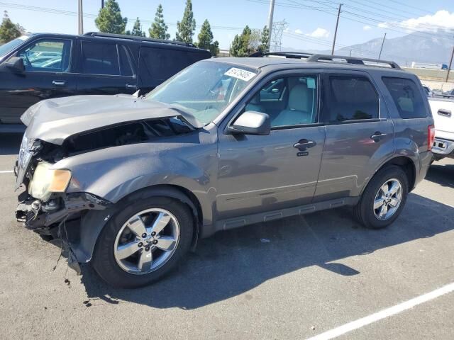 2011 FORD Escape