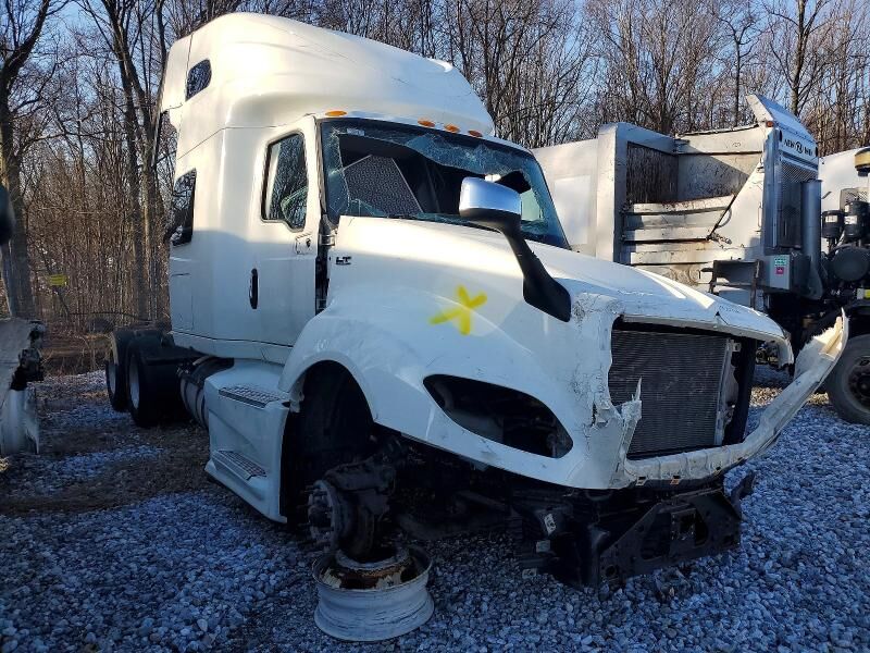 2022 INTERNATIONAL LT625