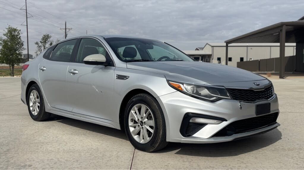 2019 KIA Optima