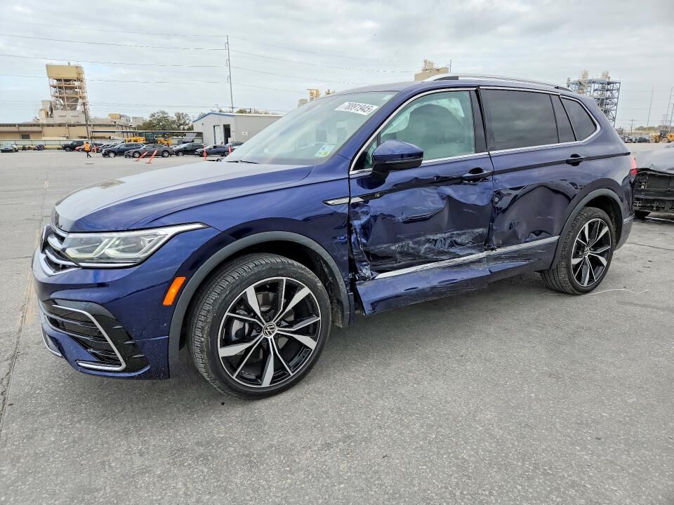 2024 VOLKSWAGEN Tiguan 4Motion