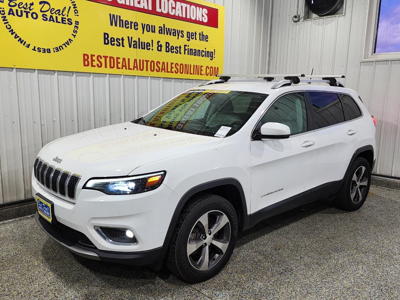 2019 JEEP Cherokee