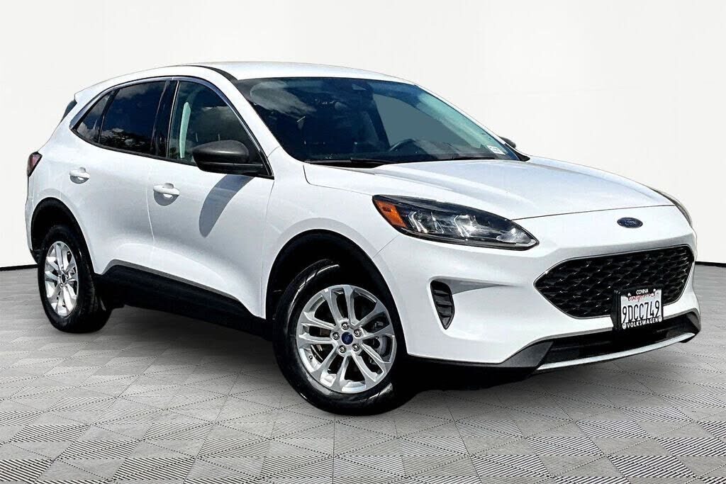 2022 FORD Escape