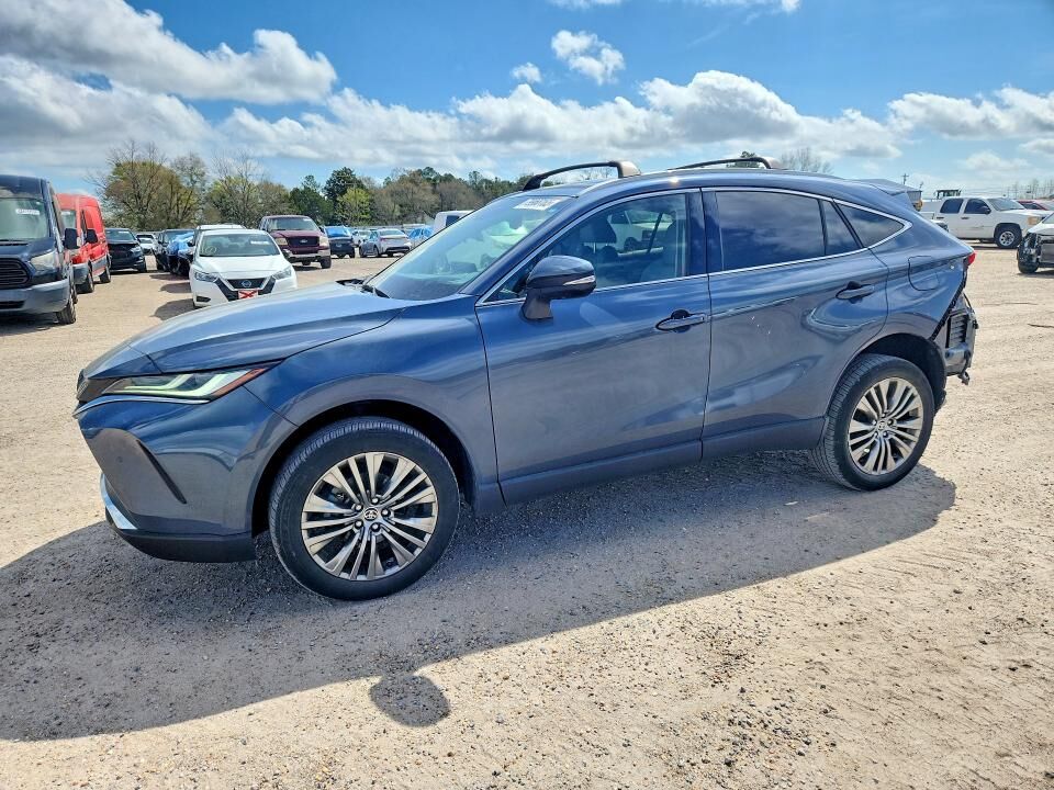 2022 TOYOTA Venza