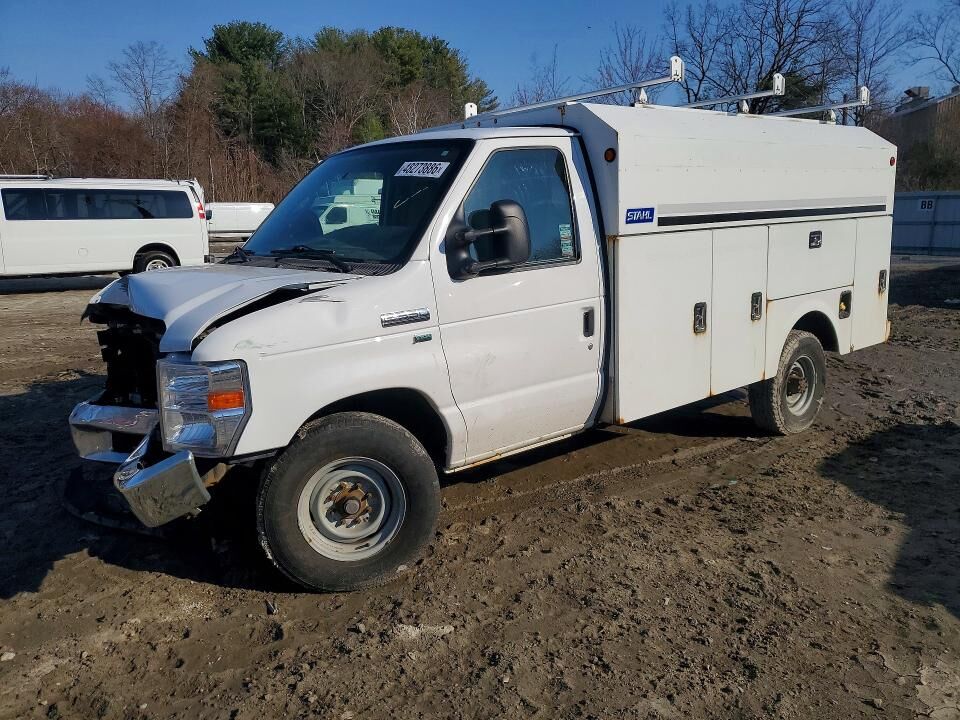 2017 FORD E-350