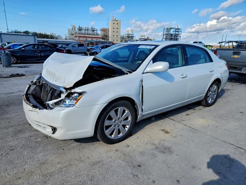 2007 TOYOTA Avalon