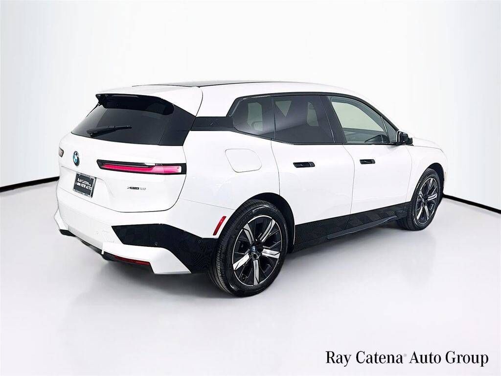 2024 BMW ix