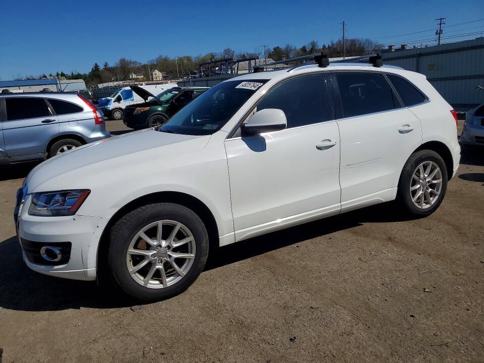 2011 AUDI Q5