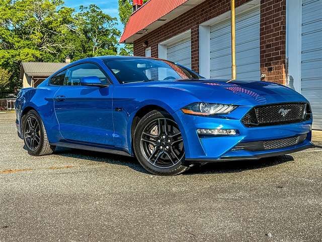 2019 FORD Mustang
