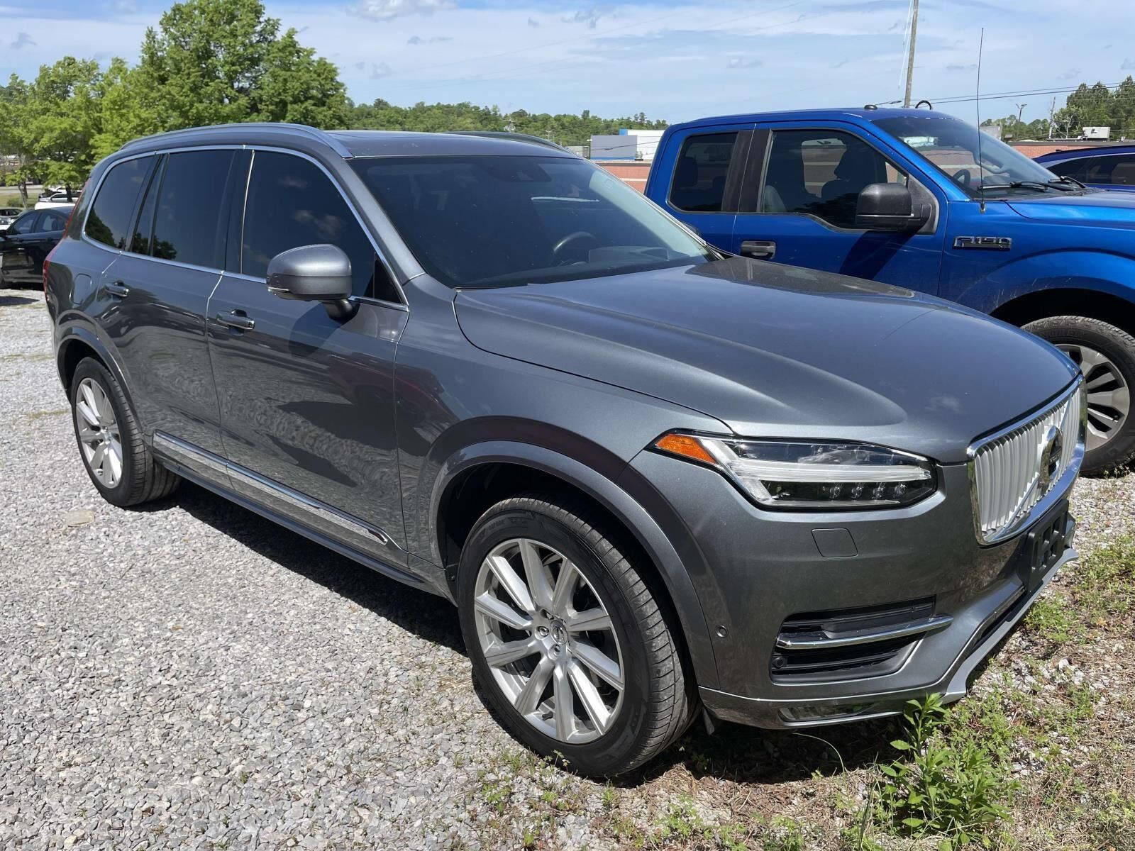 2019 VOLVO XC90