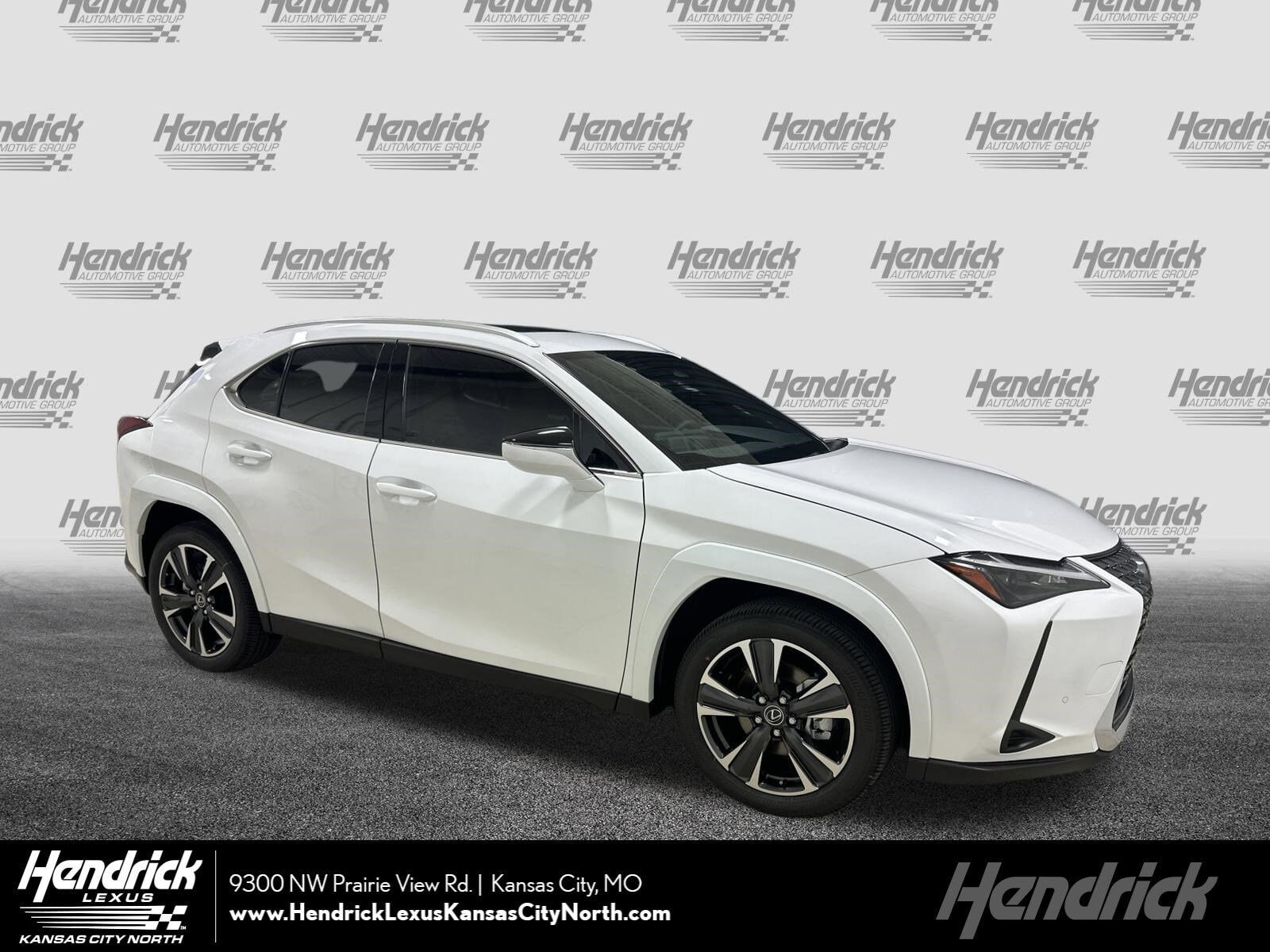 2026 LEXUS UX