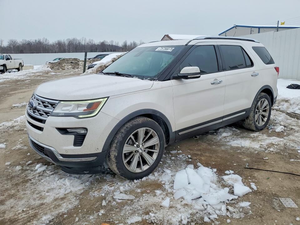2018 FORD Explorer