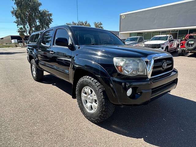 2011 TOYOTA Tacoma
