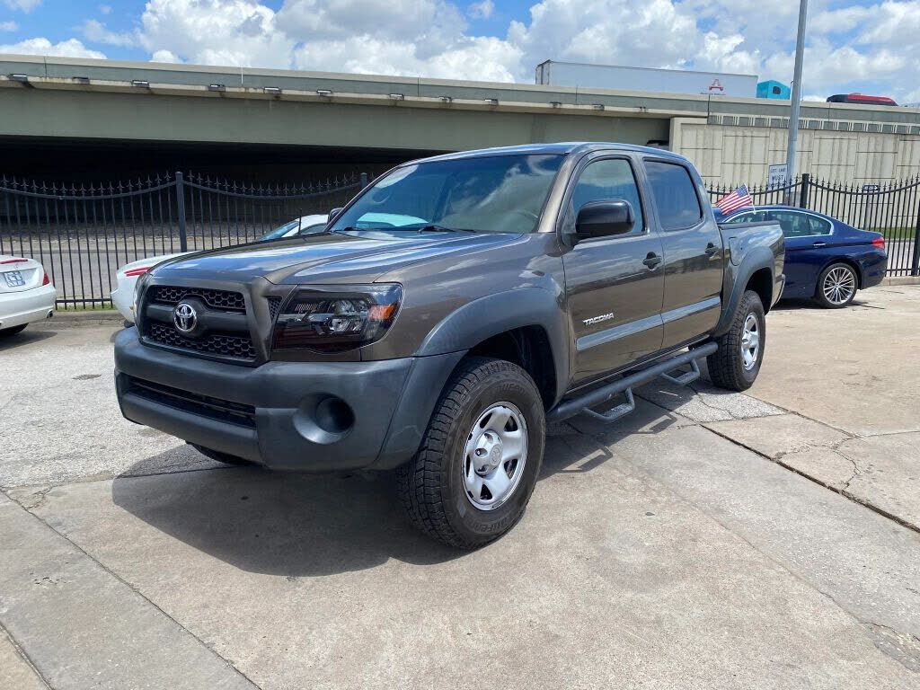 2011 TOYOTA Tacoma