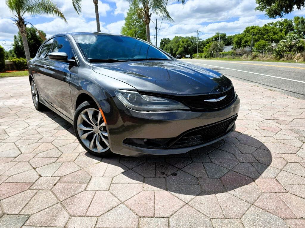2015 CHRYSLER 200