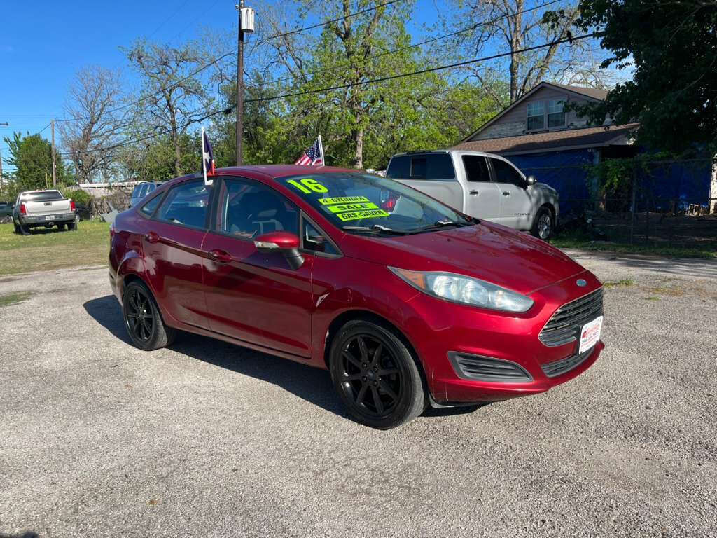 2016 FORD Fiesta