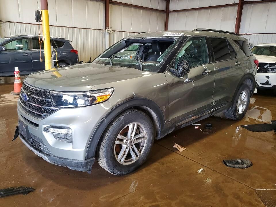 2020 FORD Explorer