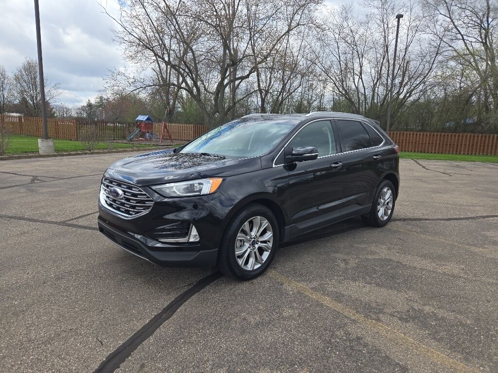2019 FORD Edge