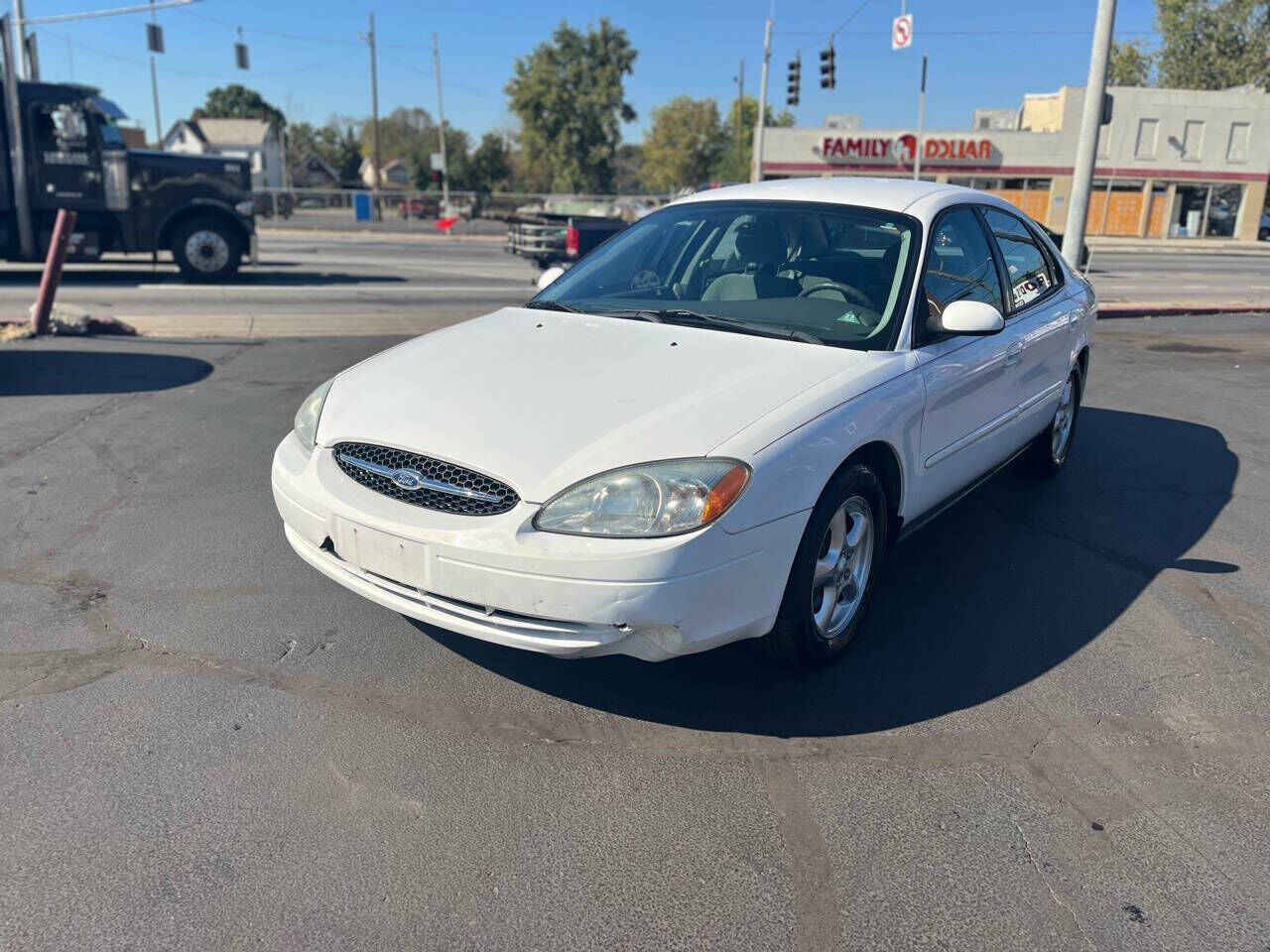 2003 FORD Taurus
