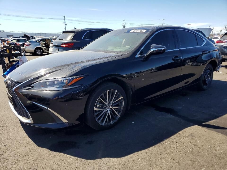 2025 LEXUS ES