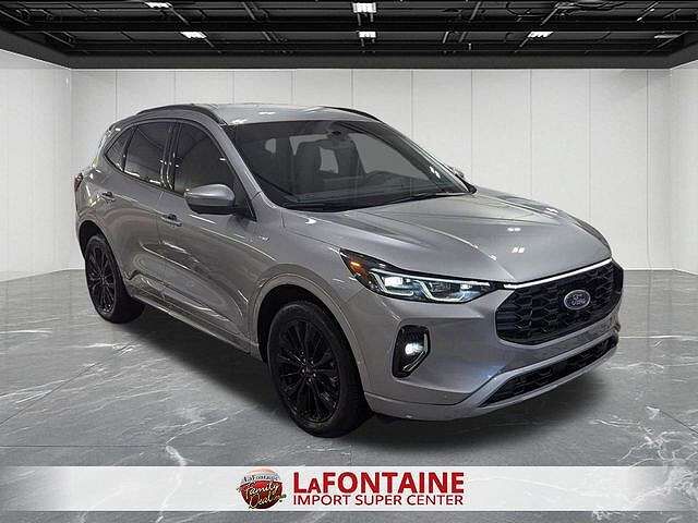 2023 FORD Escape