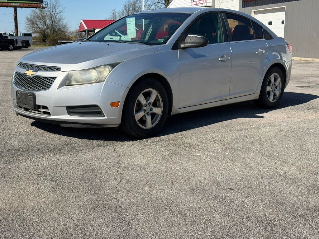 2011 CHEVROLET Cruze