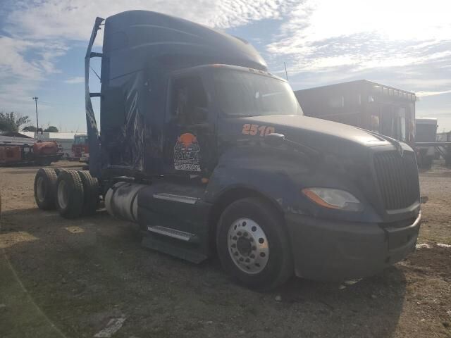 2018 INTERNATIONAL LT625