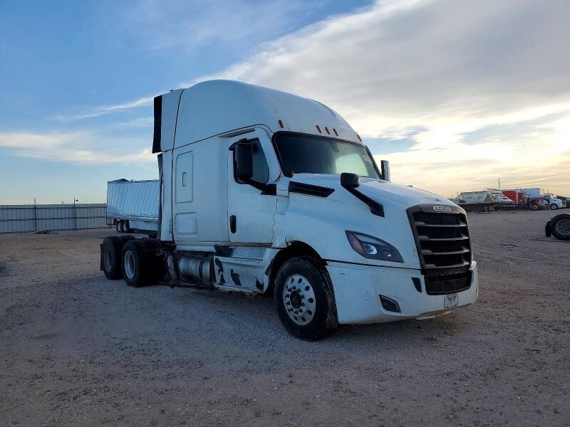 2022 FREIGHTLINER New Cascadia 126" Sleepercab