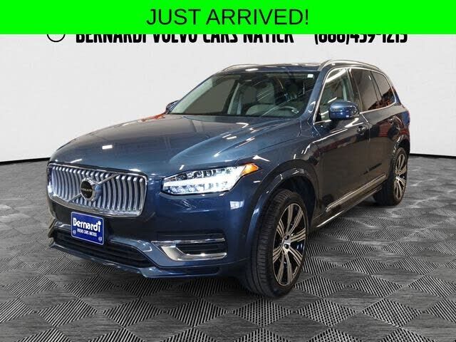 2023 VOLVO XC90