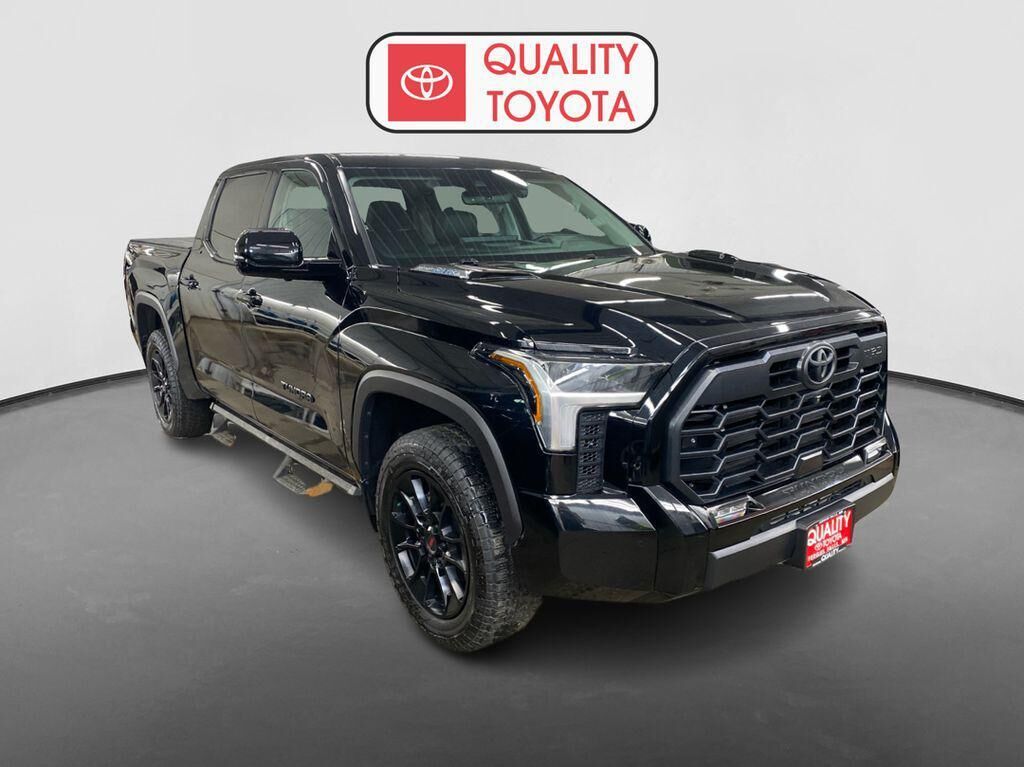 2024 TOYOTA Tundra