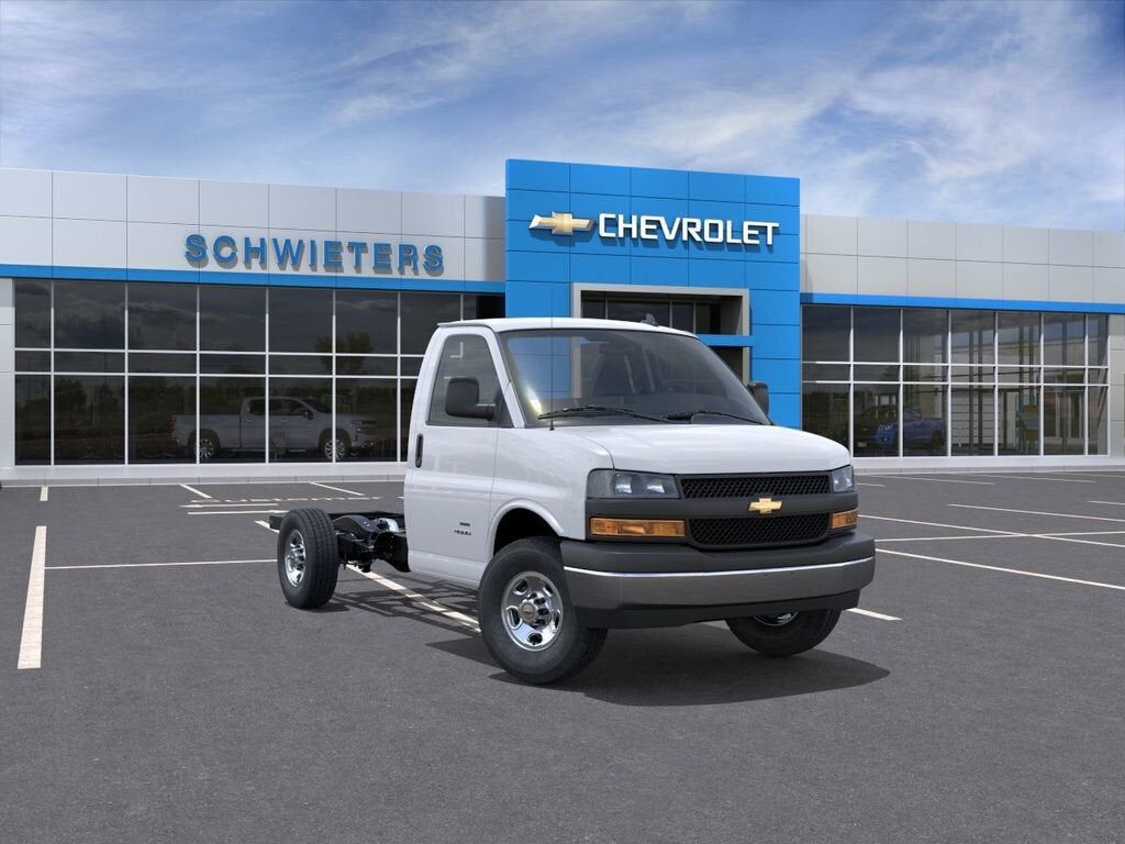 2026 CHEVROLET Express