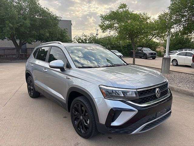 2022 VOLKSWAGEN Taos