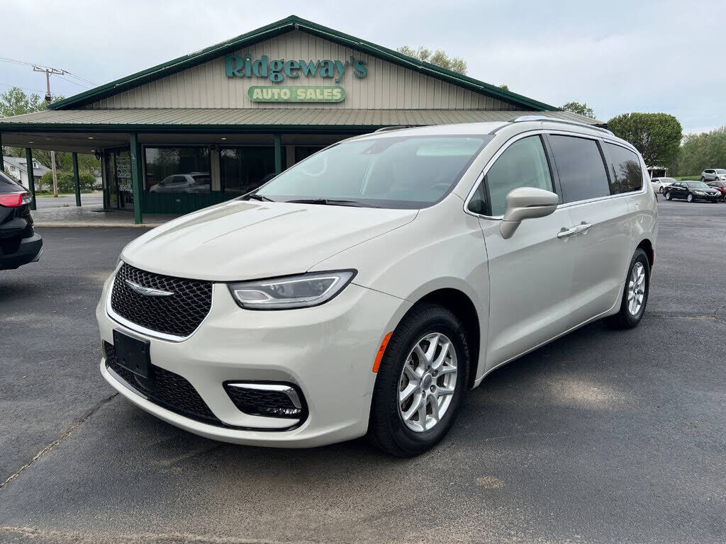 2021 CHRYSLER Pacifica