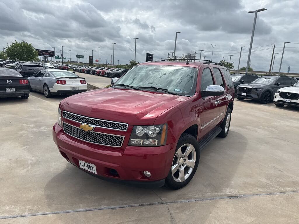 2013 CHEVROLET Tahoe