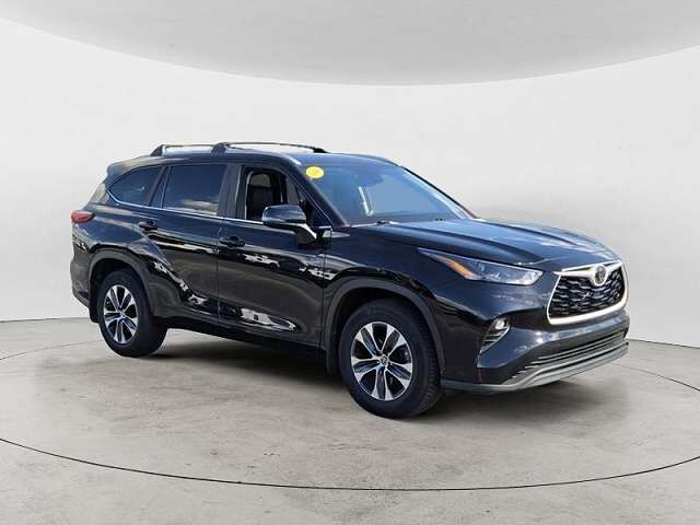 2023 TOYOTA Highlander