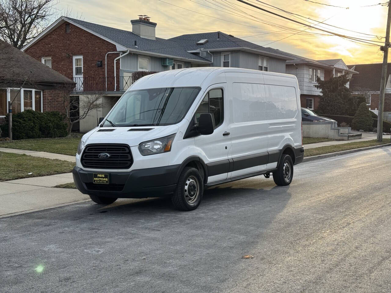 2017 FORD Transit